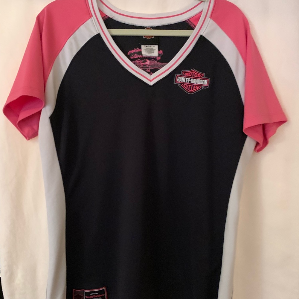 Women's Harley Davidson shirt